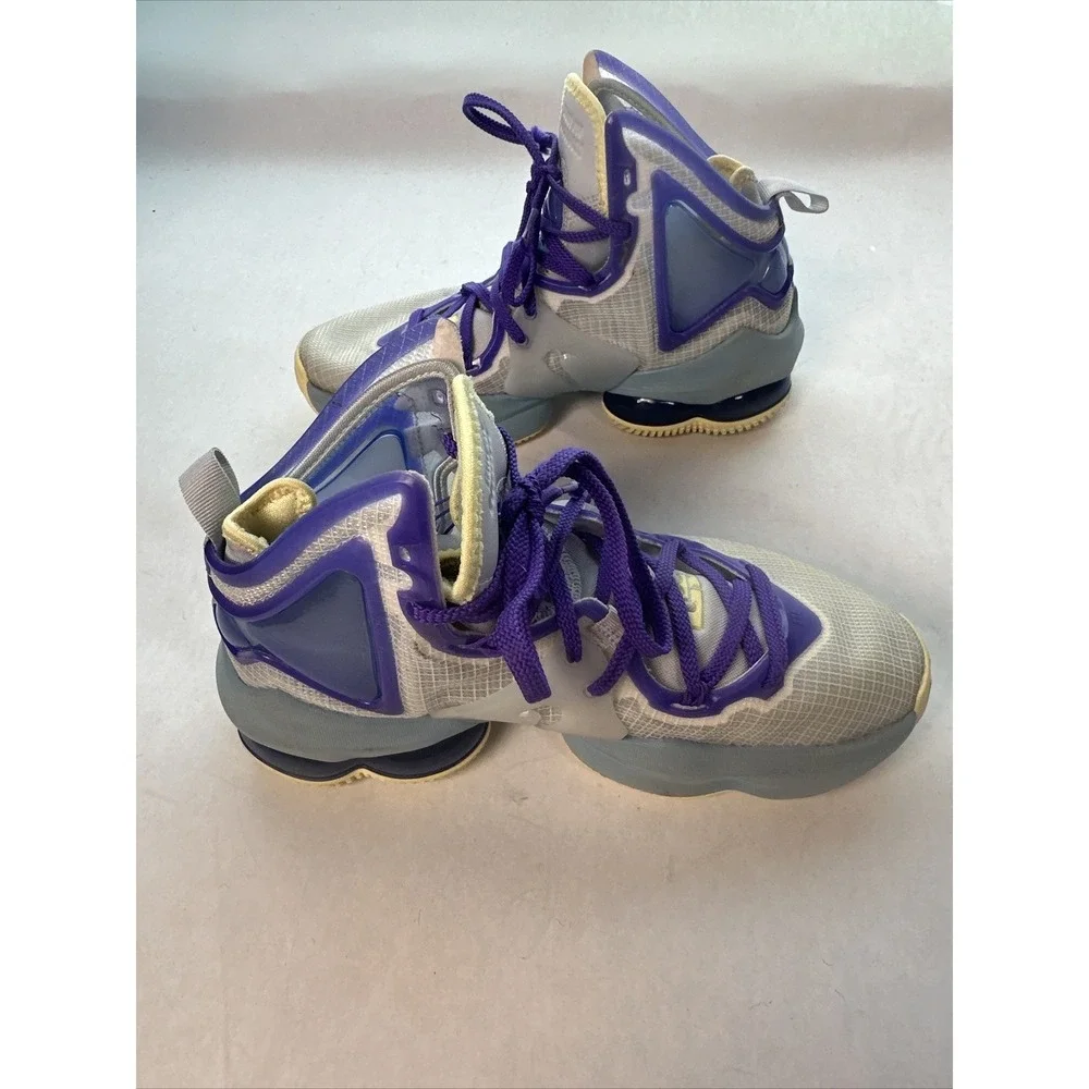 Nike elevate your